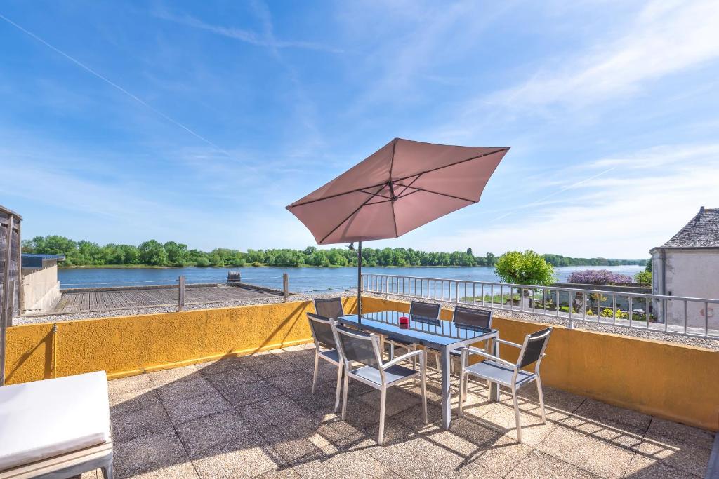 MONKEY PARADISE Bel appartement vue LOIRE, Bouchemaine