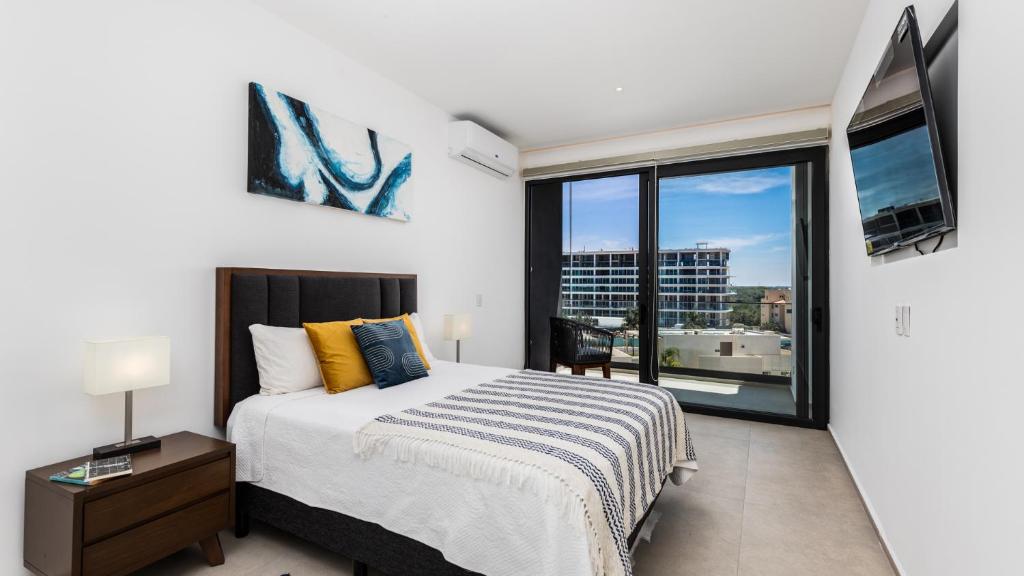 Aria Ocean 501 Sunsets, Sea Breeze & Style - 5