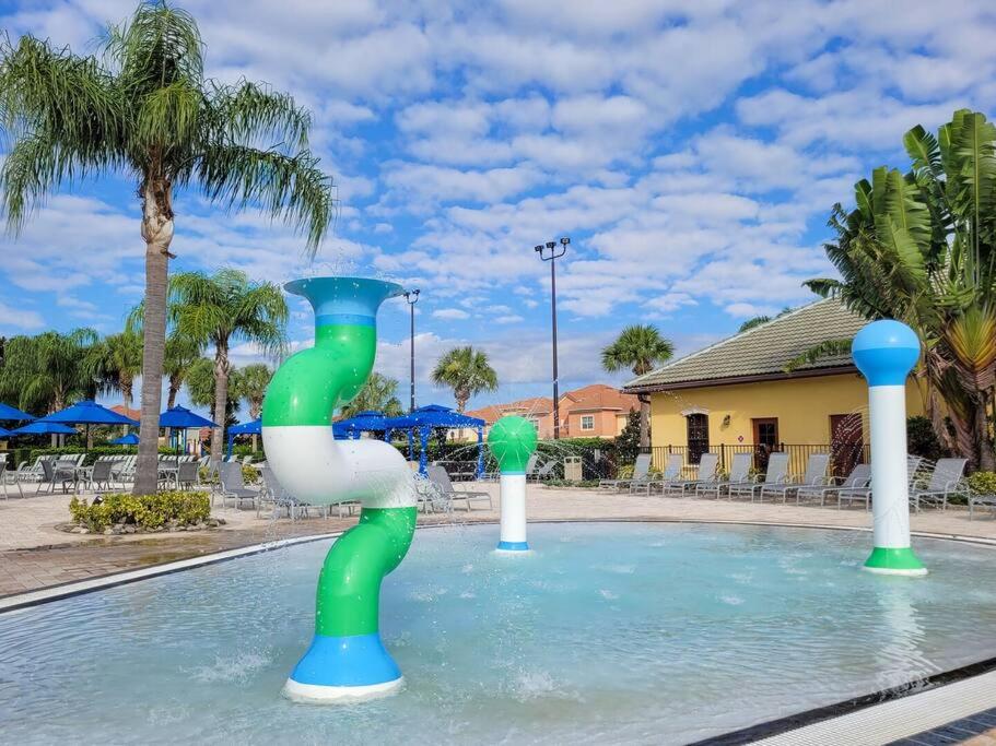 6Br 6Bath Pvt Home Pool 10min Disney 3282ft photo
