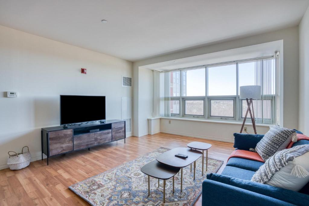 Wonderful 1BR in Burlington Near Boston Parking