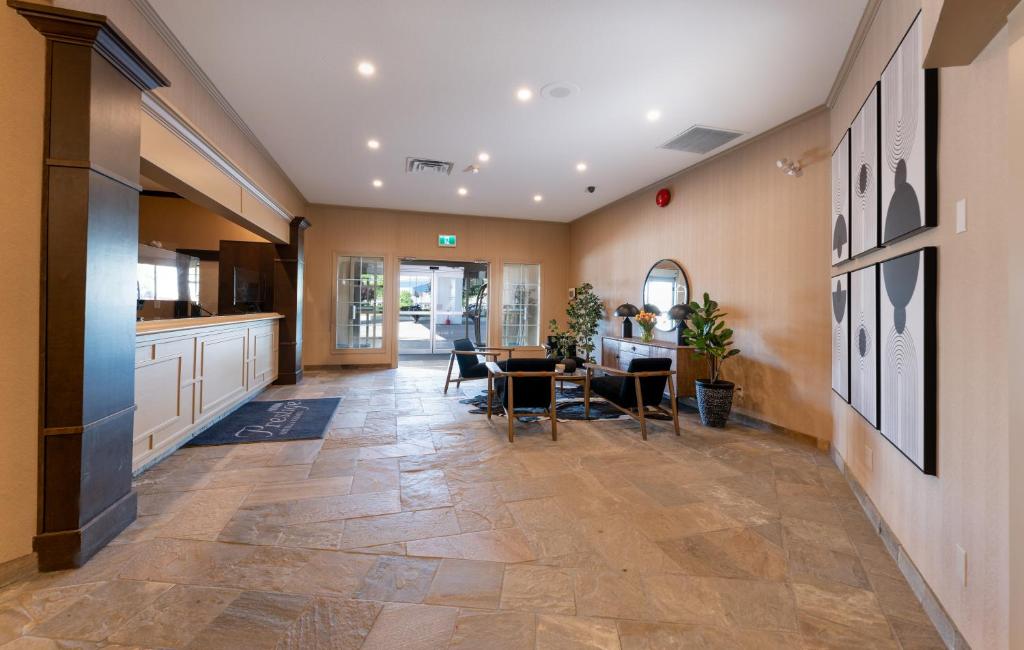 Prestige Vernon Hotel photo