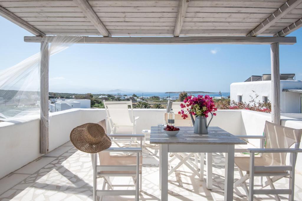 Aeraki Villas photo