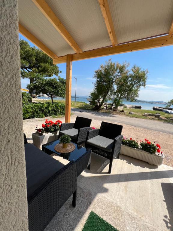 Studio apartman Nela, Murter