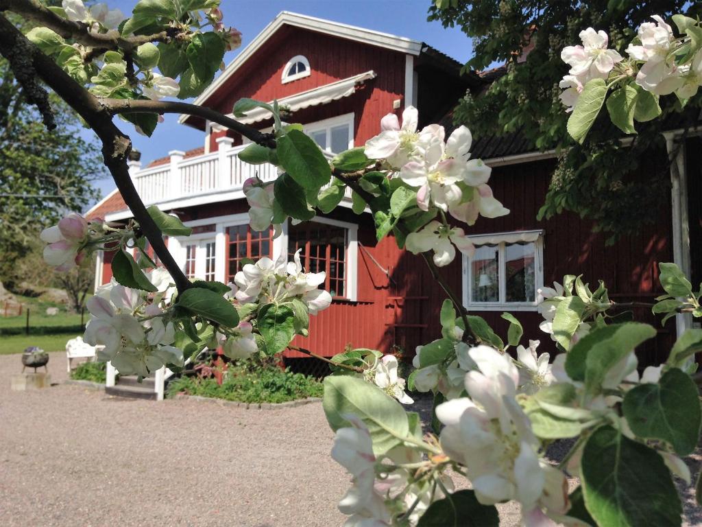 Exterior view, Kroksta Gard in Uppsala
