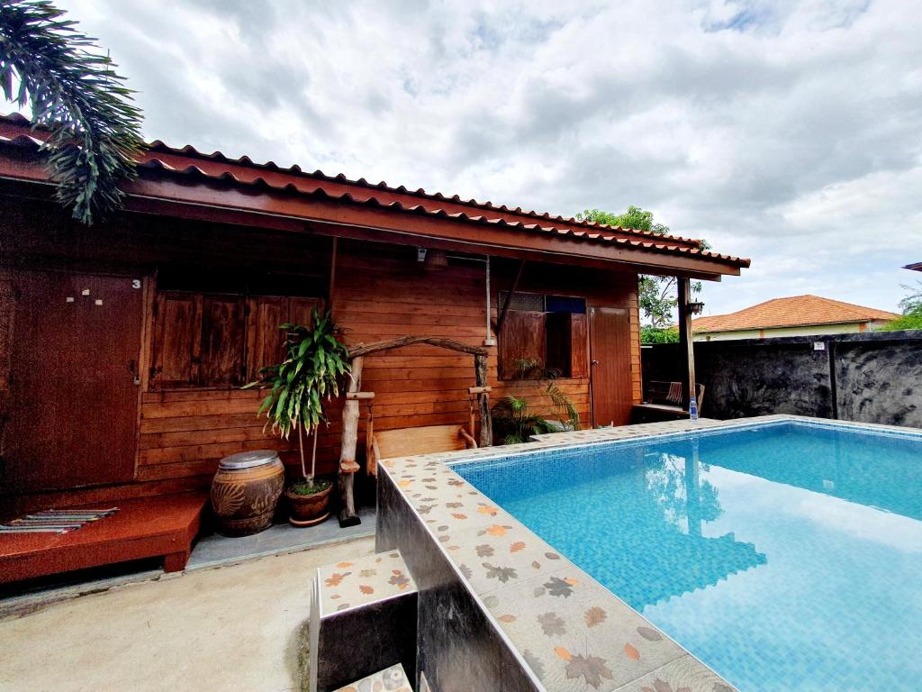 Perfect Resort & motorbikes for rent Sukhothai photo