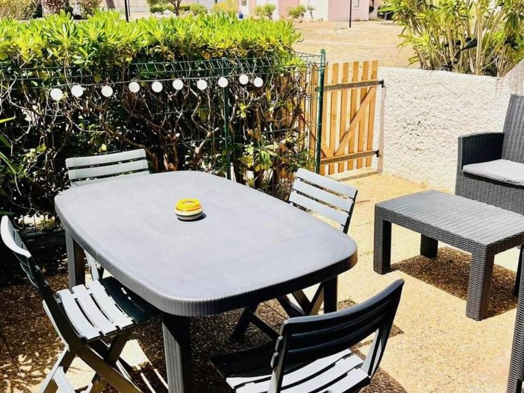 Appartement T2 avec grande terrasse, parking, animaux admis et piscine - FR-1-195-94 - 5