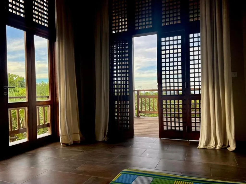 Porini House, hotel in Dar es Salaam