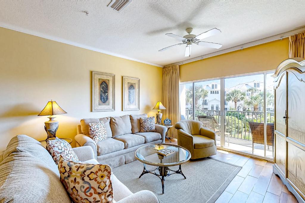 Emerald Water 207, Destin