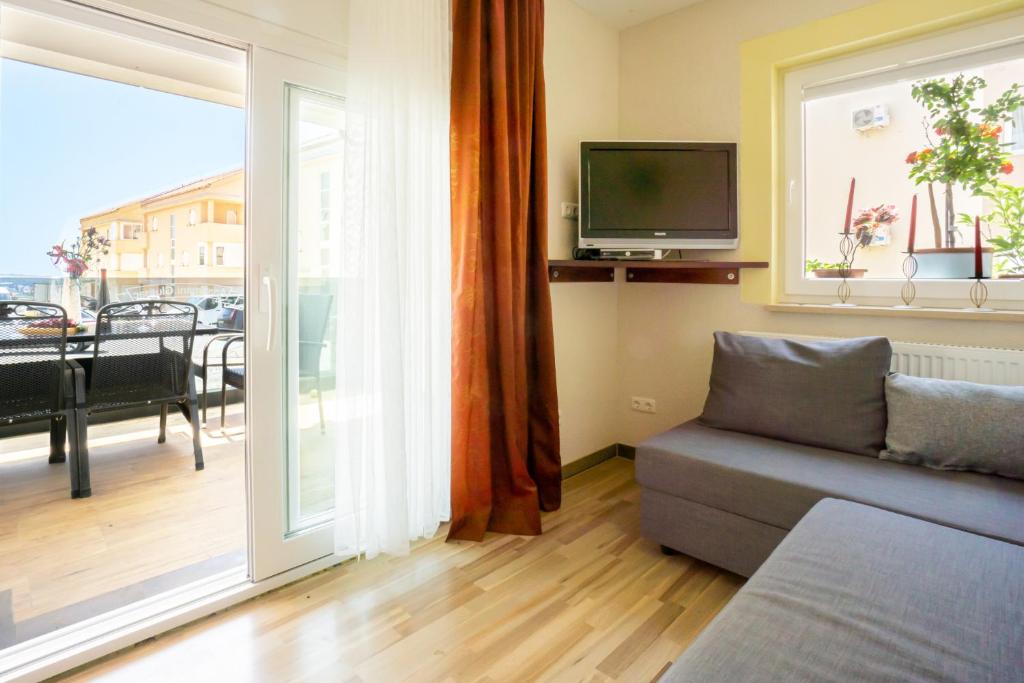 Glumac modern apartment in Novalja center, Novalja