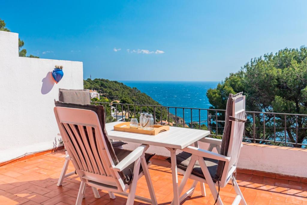 ST-33 BEGUR SA TUNA 2 PAX - 3