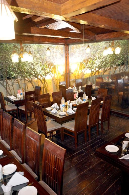 Royal Elegance Hotel photo