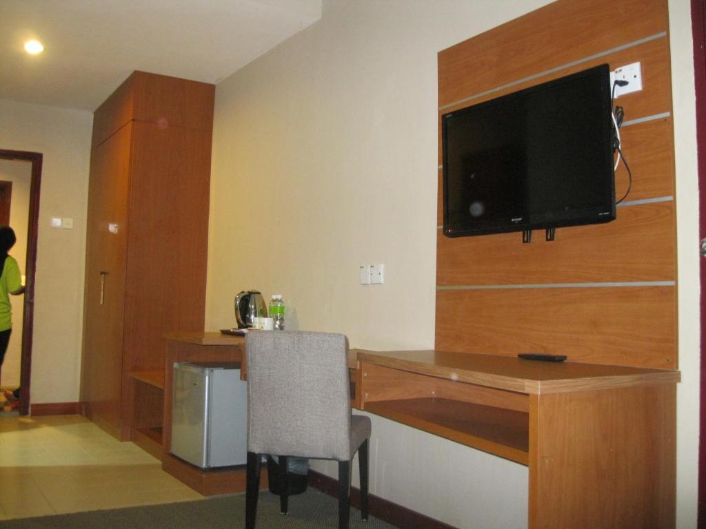 Hotel Facility 2