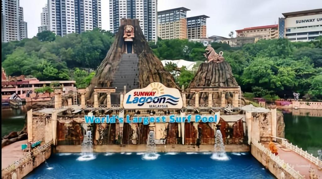 Exclusive Family Suites @ Sunway Pyramid Resort photo