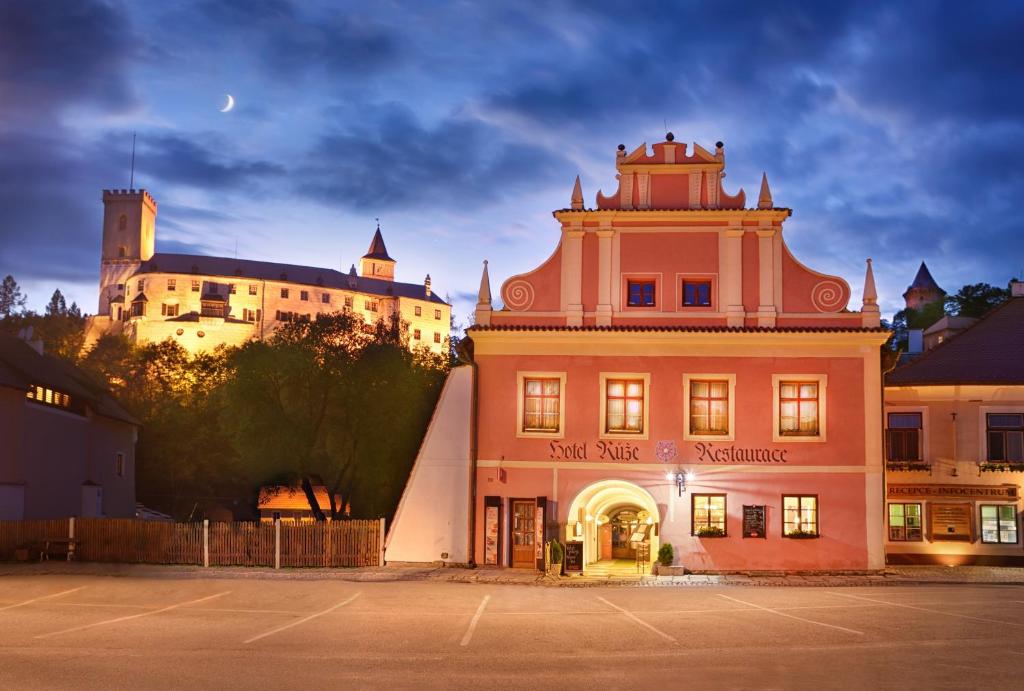 Hotel Ruze — Hotel in Rozmberk Nad Vltavou