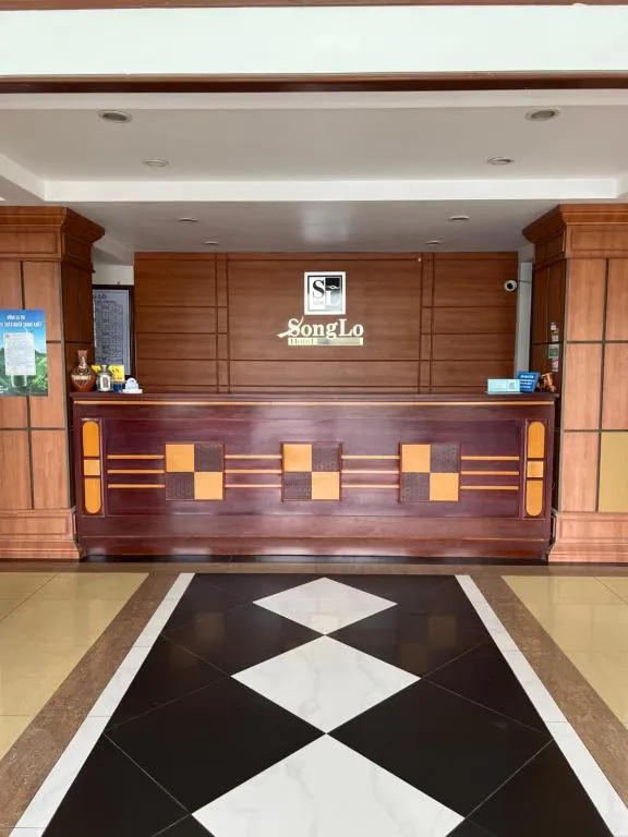 Khách Sạn Sông Lô, hotel in Hải Dương