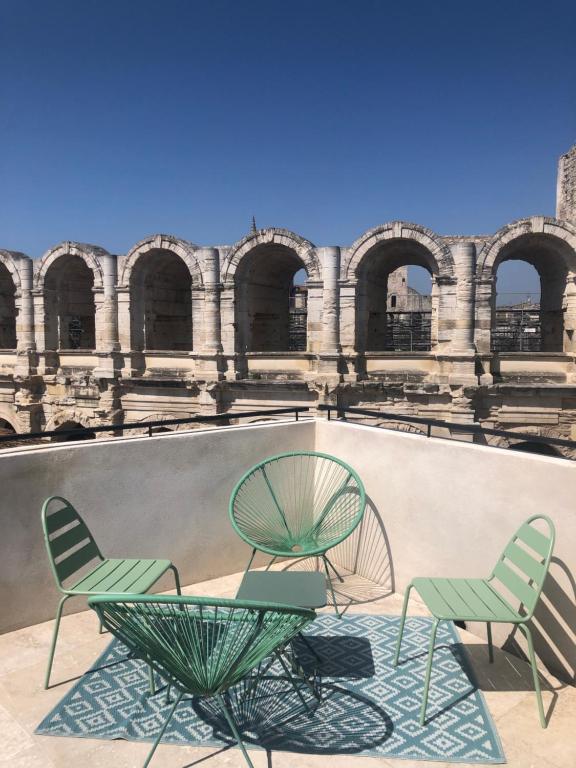 Entre les Arènes et la Major - 4