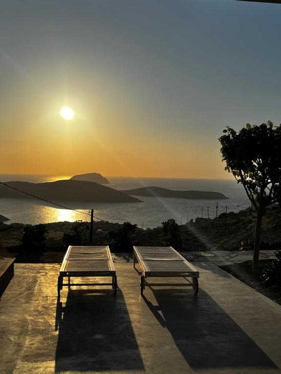 Serifos Blue photo