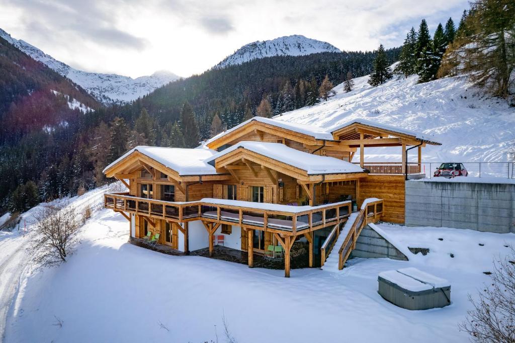 Chalet Flocon de Neige - jacuzzi - sauna, La Tzoumaz