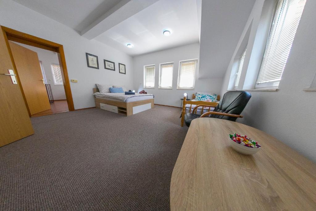 APARTMAN NAAJ - 4
