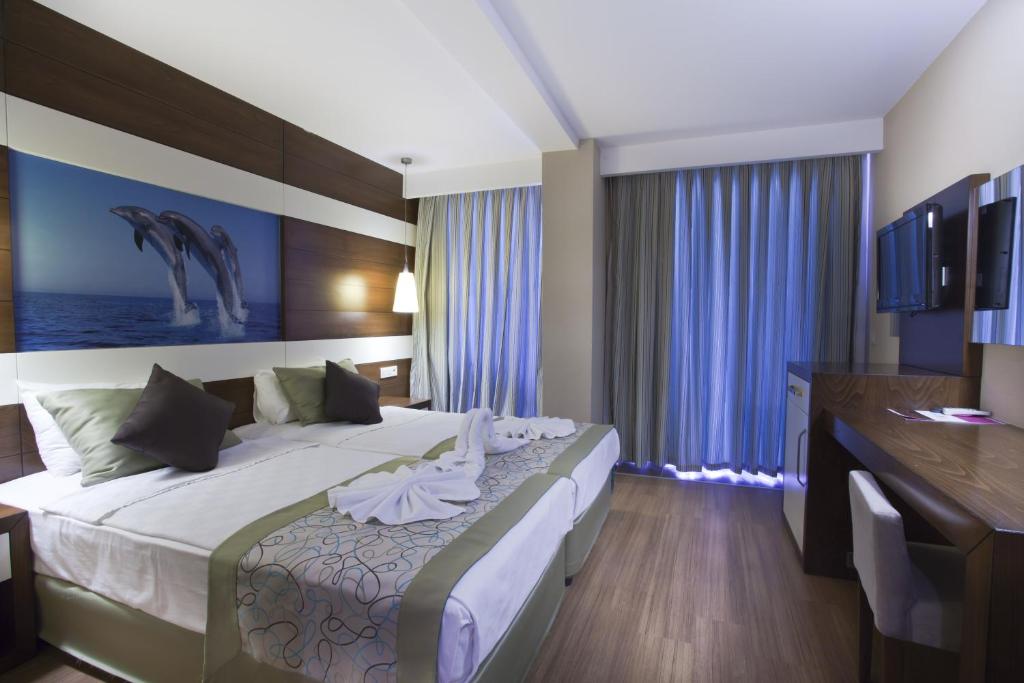 Holiday City Hotel-All Inclusive photo