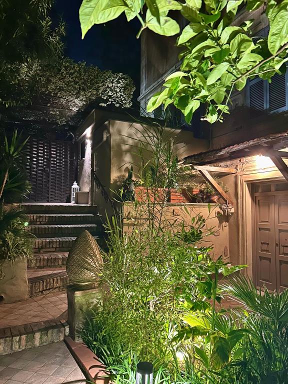 Isola Roger - Appartamento con giardino a Roma, Roma