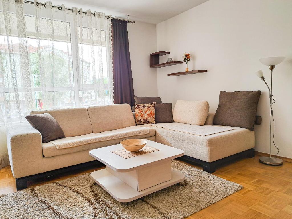 Modern Apart - 1