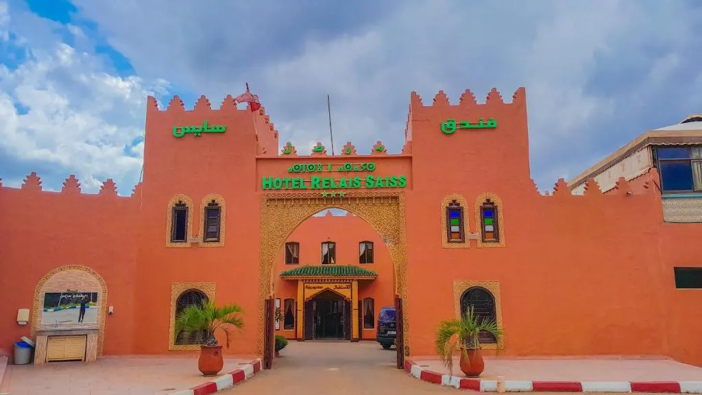 Hôtel Relais Saiss، فندق في سيرفو