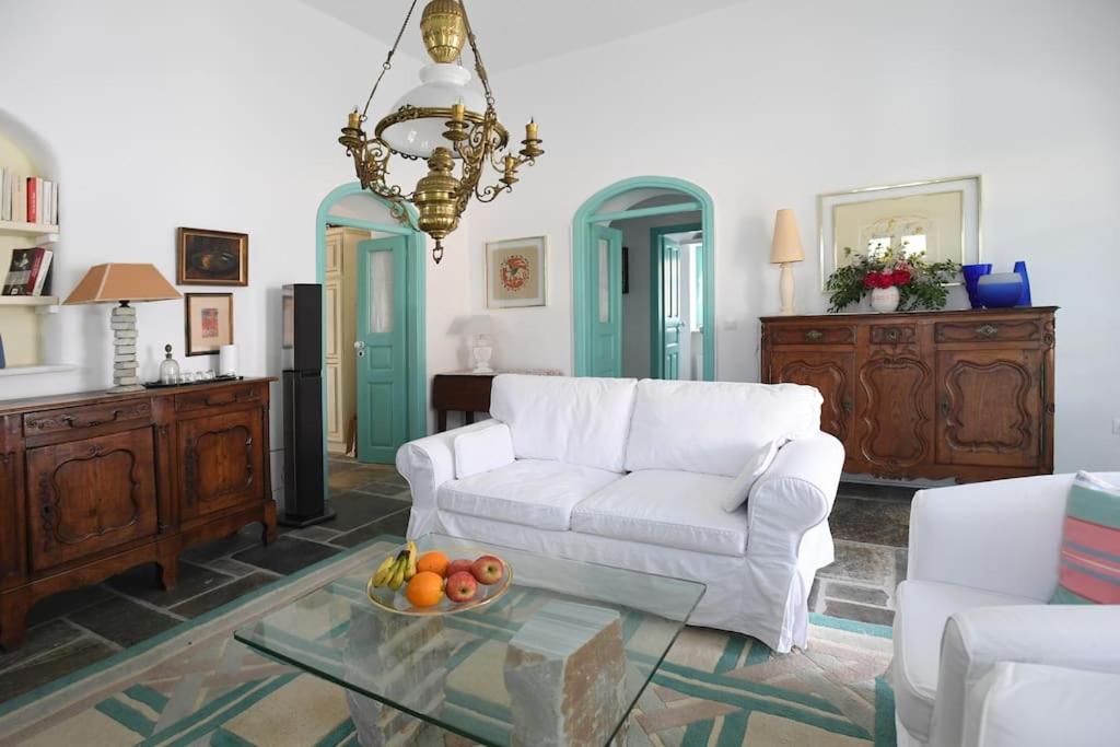 Galatea House First floor with terraces, Káto Klísma