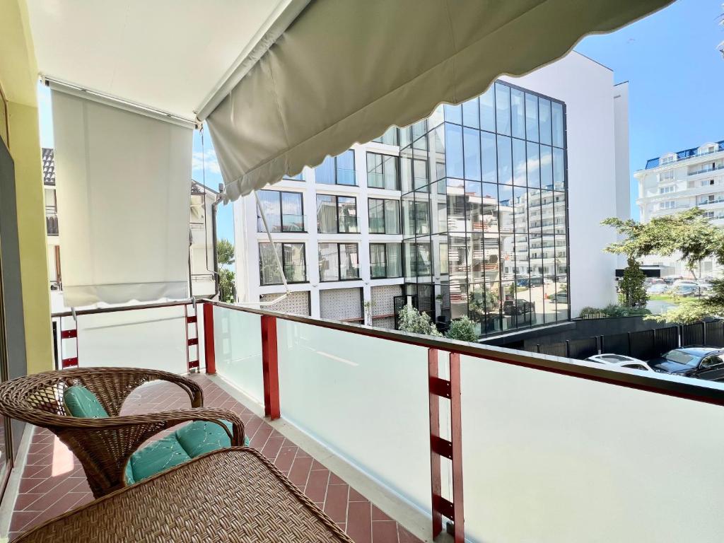 Rolling Apartment Golem - Next to Premium Hotels & Grand Blue FaFa, Golem