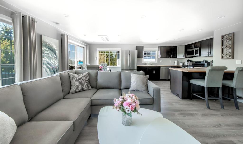 High Point Guesthouse - Next to Seattle Chinese Garden, Seattle