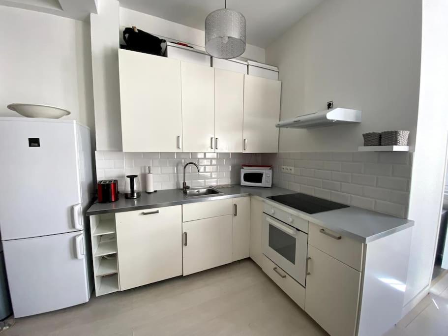 Moderne, terrasse et climatisé, Proche plage, spacieux - 3