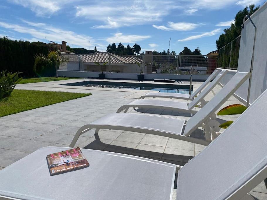 Exclusiva Villa Lujo con piscina privada by Chiclana Dreams - 3