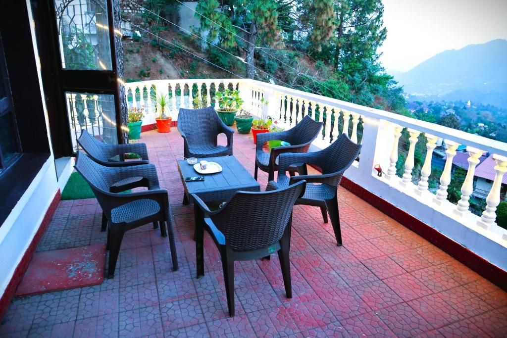 The Hill View Cottage Bhimtal photo