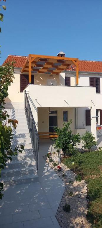 Beach apartment VAMI with sea view photo
