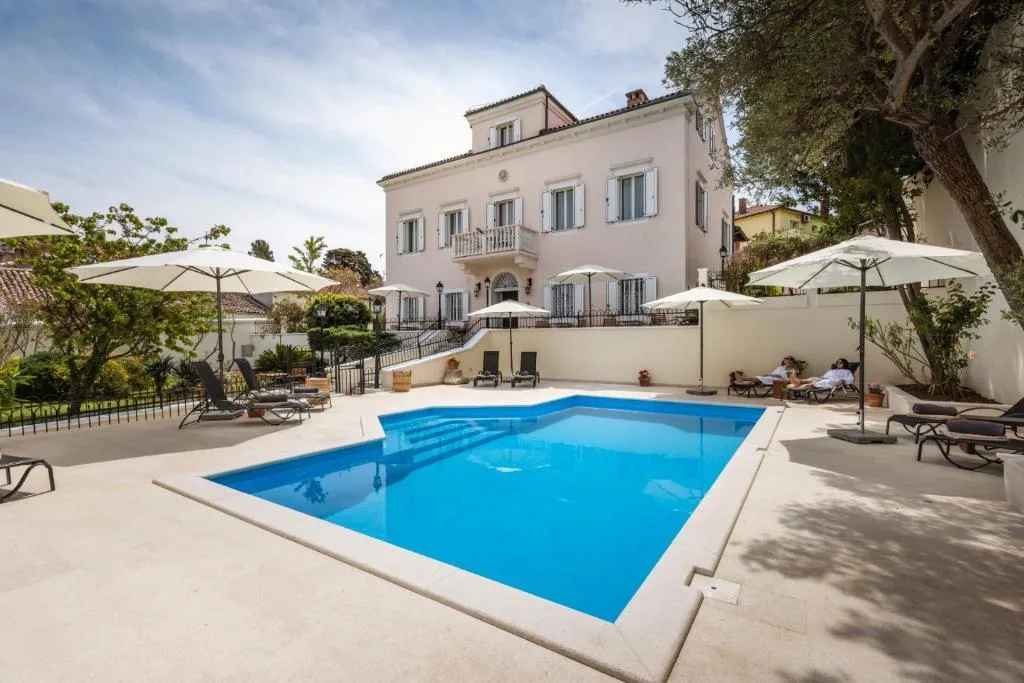 Villa Cassia, hotel v destinaci Mali Lošinj