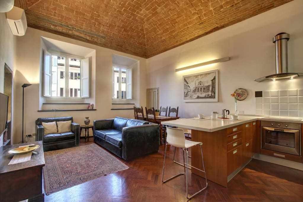 Salvemini Elegant Close To Piazza Santa Croce - 1