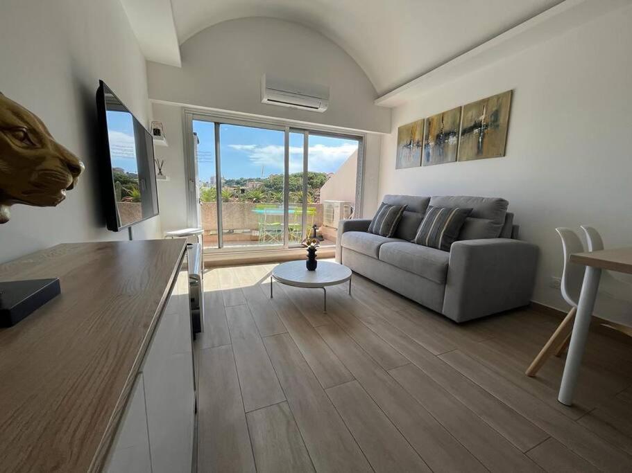 Appartement 4 personnes Antibes Mer, Piscine, Parking, Tennis, Wifi - 1