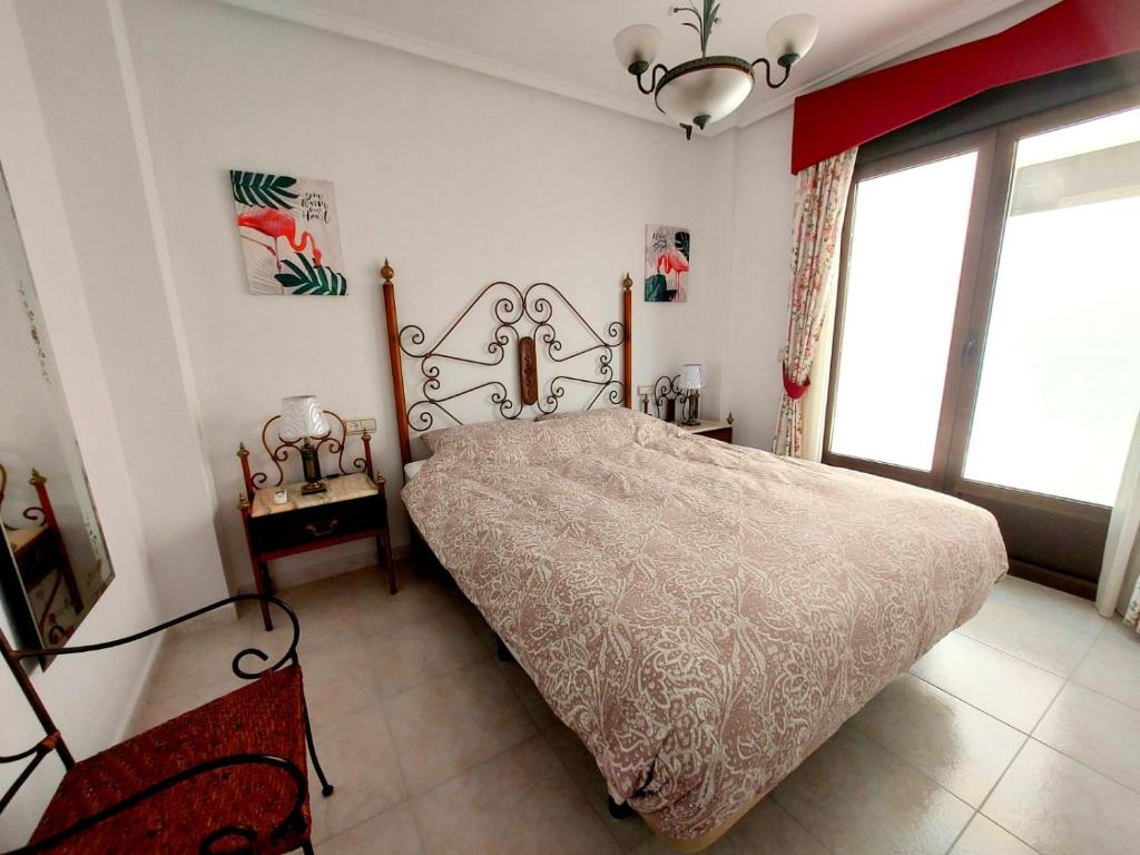 Casa Prins 2-bed apartment with stunning views - 5
