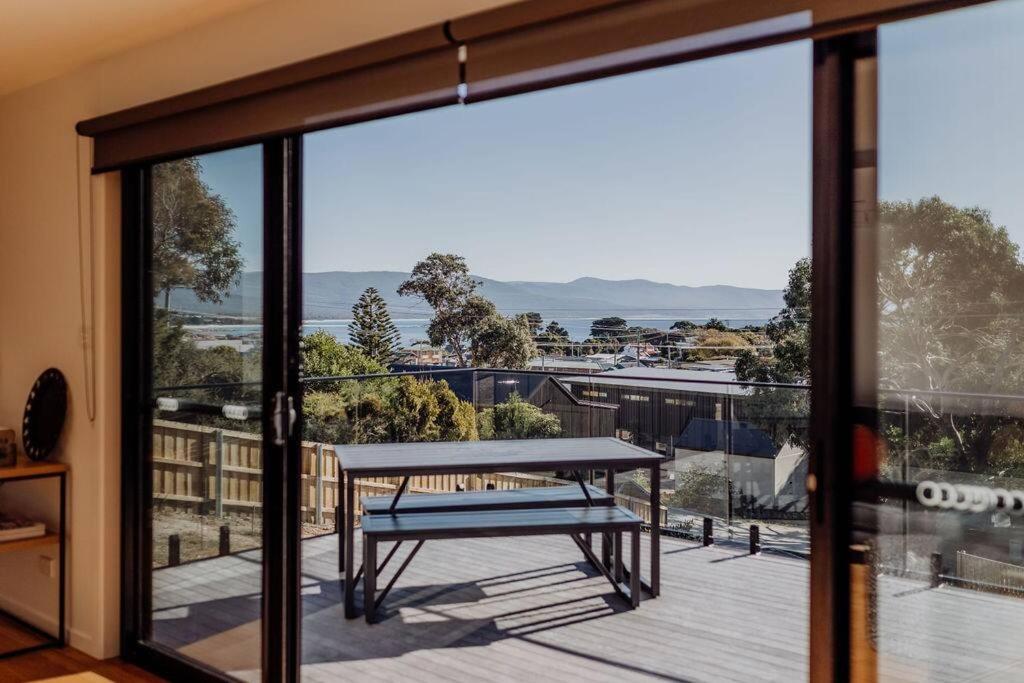 Pods on Fraser, Bicheno