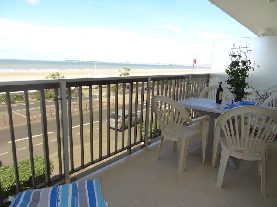 Appartement Jupiter face mer devant la plage des libraires Parking privé - 1