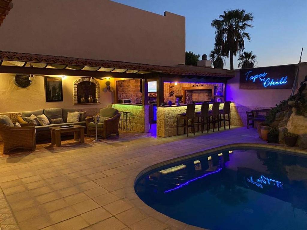 Casa Paraiso Villa Tenerife, stunning family bungalow with totally secluded pool area, wheelchair friendly - 4