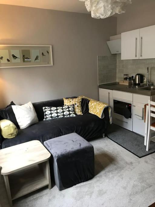 The Flat, Theydon Bois