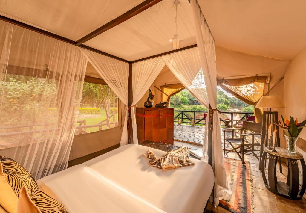 Fairmont Mara Safari Club photo