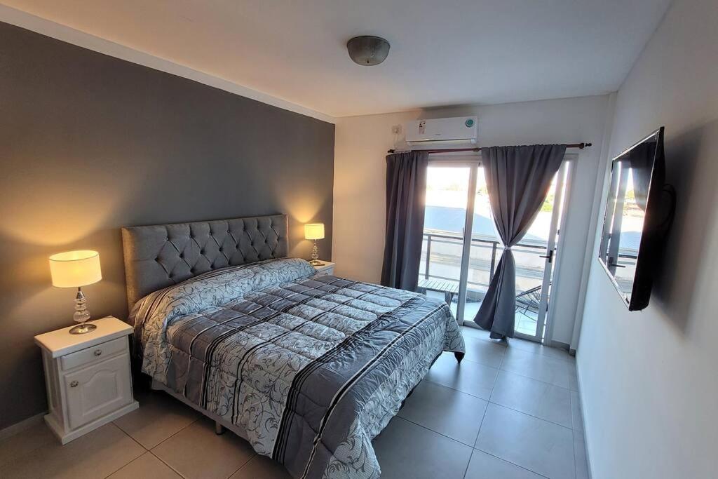 Departamento de Categoria Torre Costanera Norte, Corrientes - 1