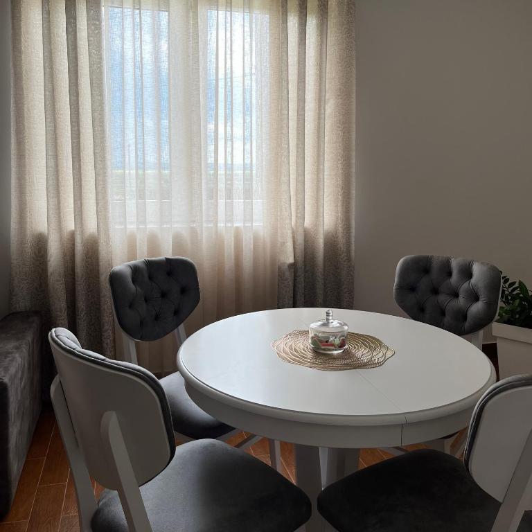 Surcin Apartment — Hotel in Belgrade