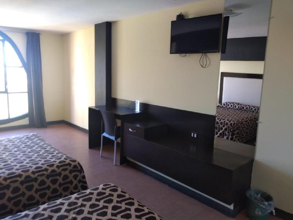 Hotel Essen's - 3