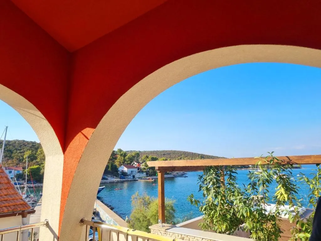Apartments Žman, hotel v destinaci Žman