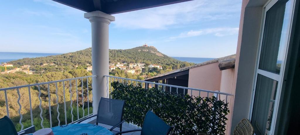 Agay Cap Esterel Le Hameau F2 Clim plein sud dernier etage Magnifique vue mer - 5