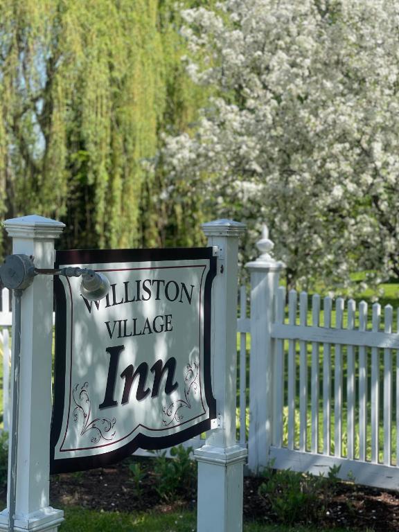 Williston Village Inn — Hotel in Williston (VT)