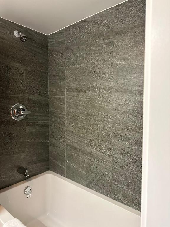 Wells Gray Inn photo